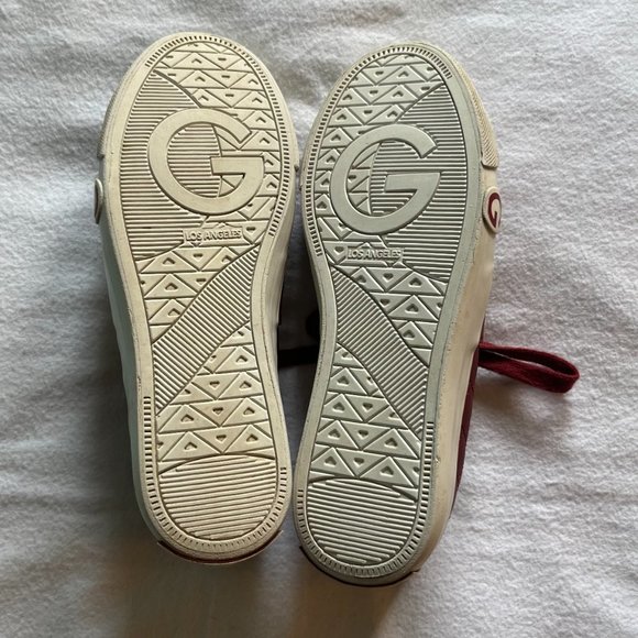 “G” Los Angeles – Guess Burgundy ‘Quilted’ Sneakers w/ Matching Laces  Size 7M - Picture 4 of 12